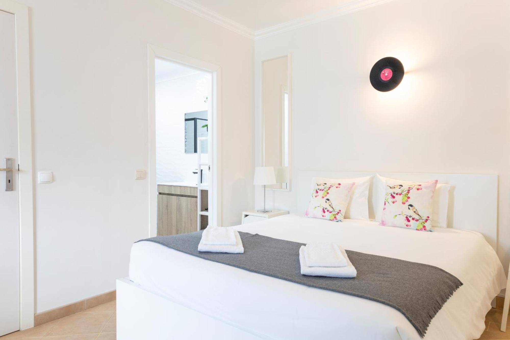 Vinyl Flat Bed&Breakfast Lagos Exterior foto