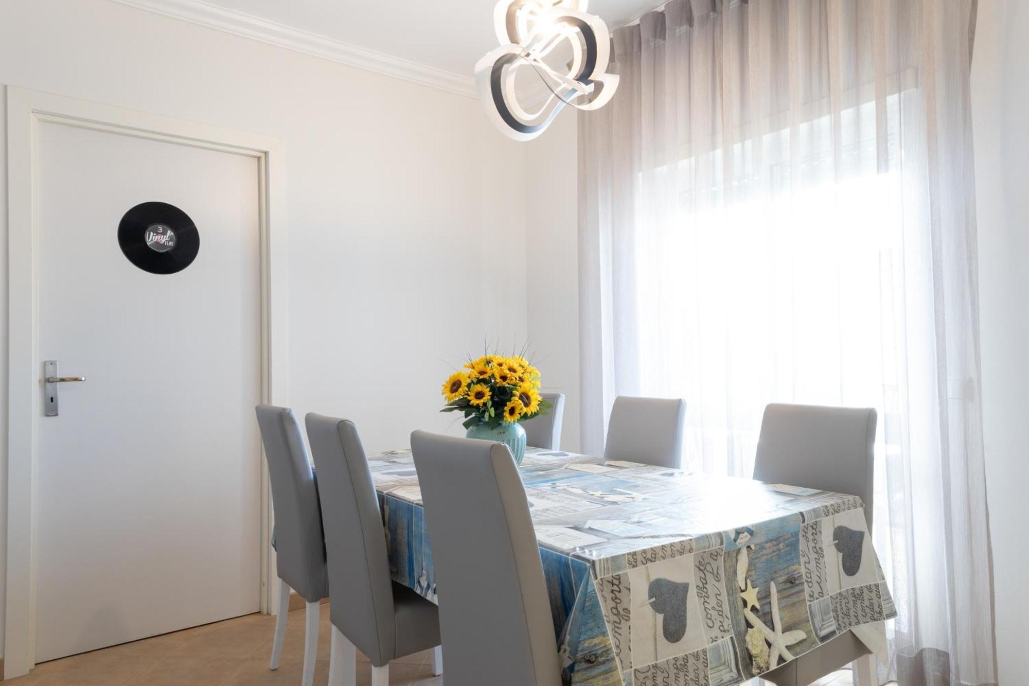 Vinyl Flat Bed&Breakfast Lagos Exterior foto